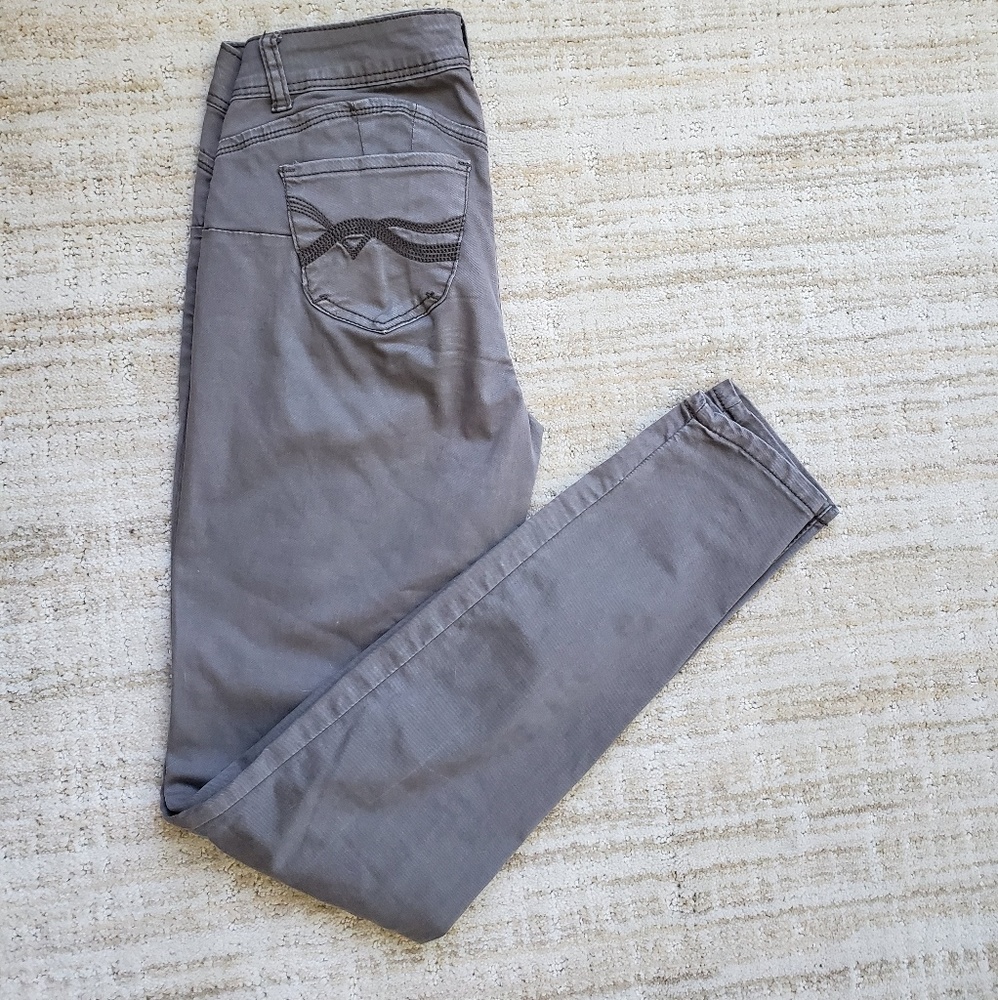 Hot Lips army green destroyed skinny jeans